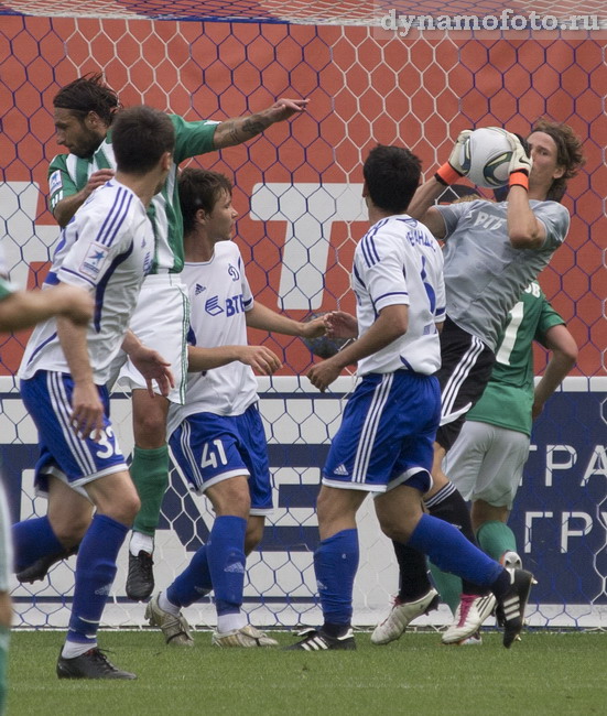 18/06/2011 Динамо - Томь (3-0)