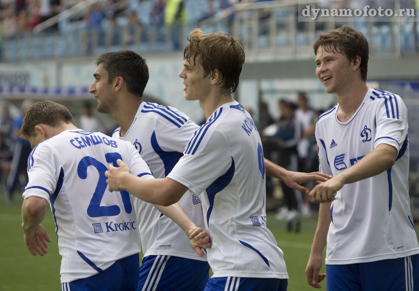 18/06/2011 Динамо - Томь (3-0)