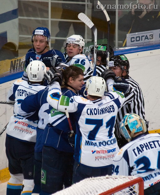 04/12/2009 Динамо - ХК МВД (3-2 Б)