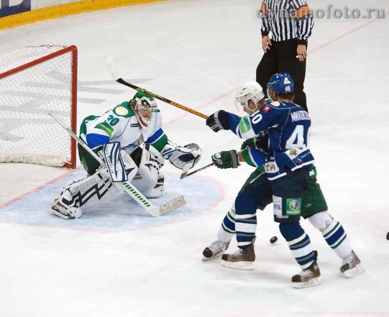 03/11/2010 Динамо - Салават Юлаев (2-4)