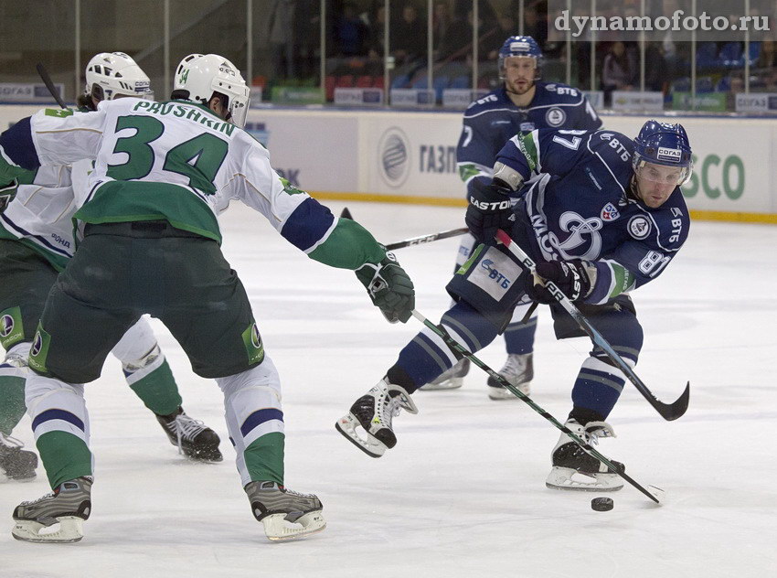 17.11.2011 Динамо - Салават Юлаев (7-3)