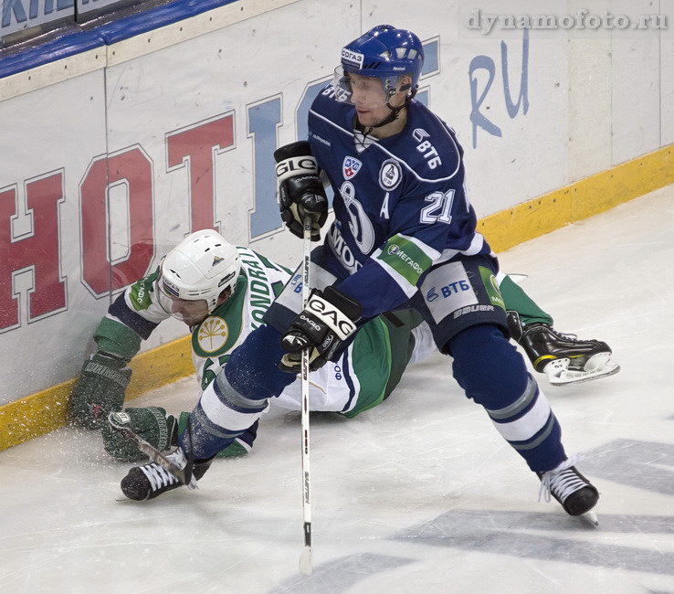 17.11.2011 Динамо - Салават Юлаев (7-3)