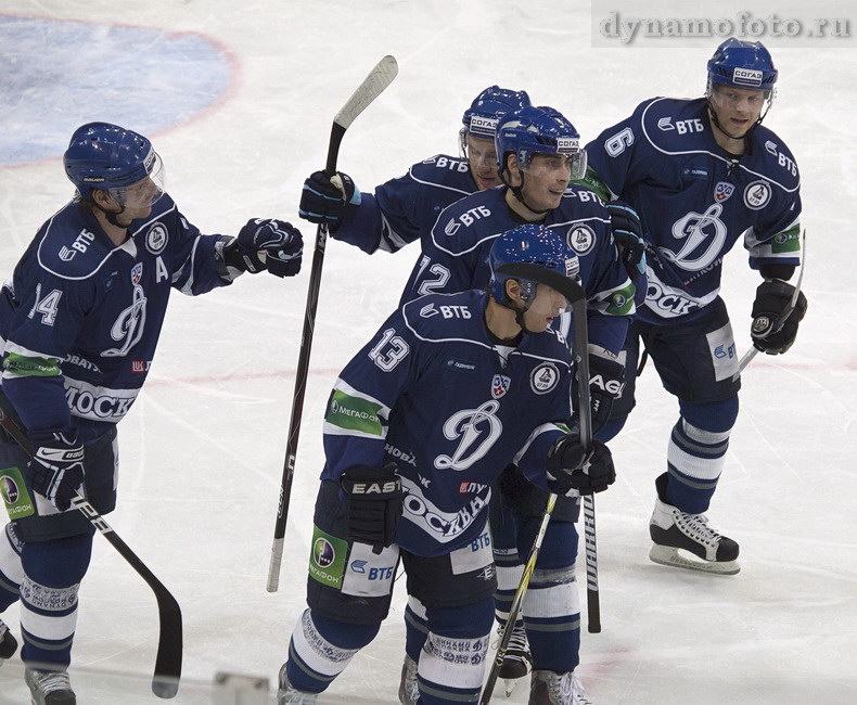 17.11.2011 Динамо - Салават Юлаев (7-3)