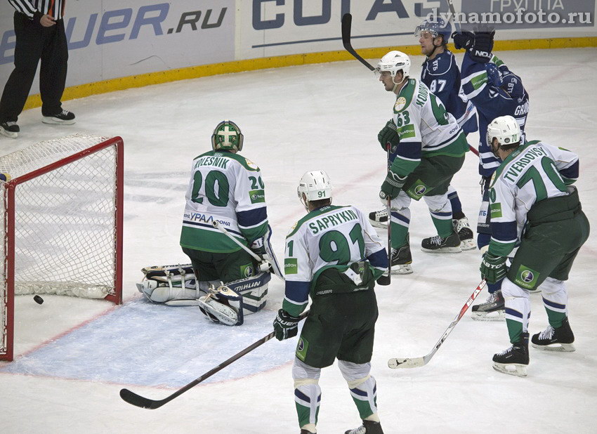 17.11.2011 Динамо - Салават Юлаев (7-3)
