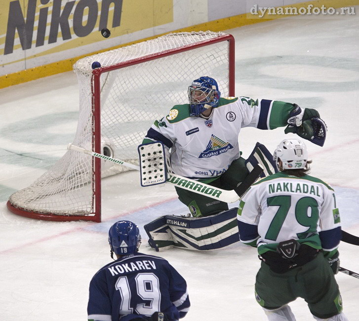 17.11.2011 Динамо - Салават Юлаев (7-3)