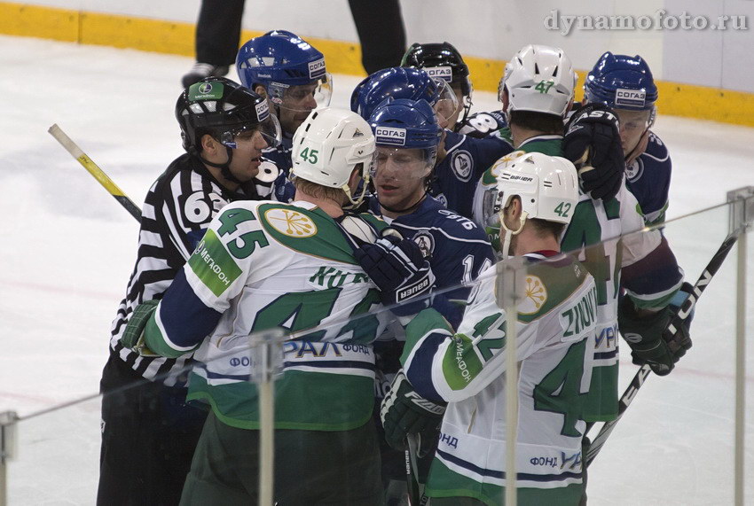 17.11.2011 Динамо - Салават Юлаев (7-3)