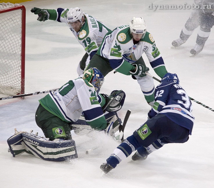 17.11.2011 Динамо - Салават Юлаев (7-3)