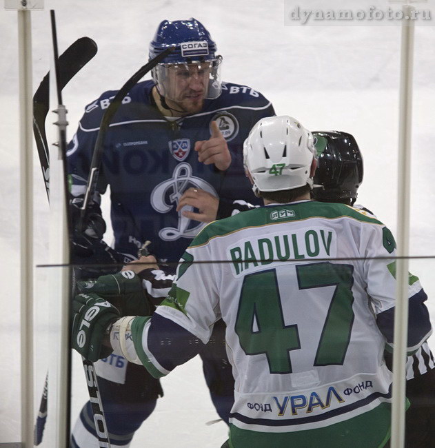 17.11.2011 Динамо - Салават Юлаев (7-3)