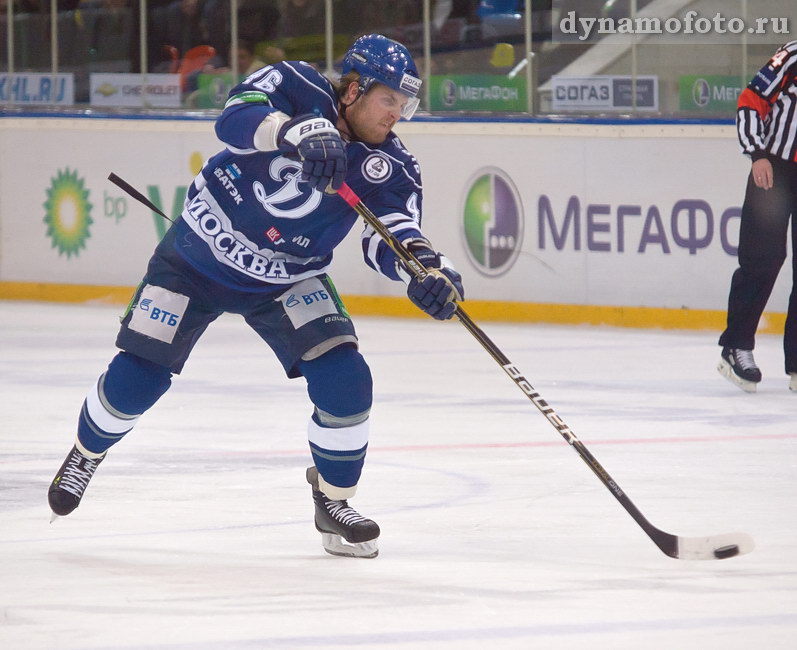 19/11/2011 Динамо - Нефтехимик (1-2)