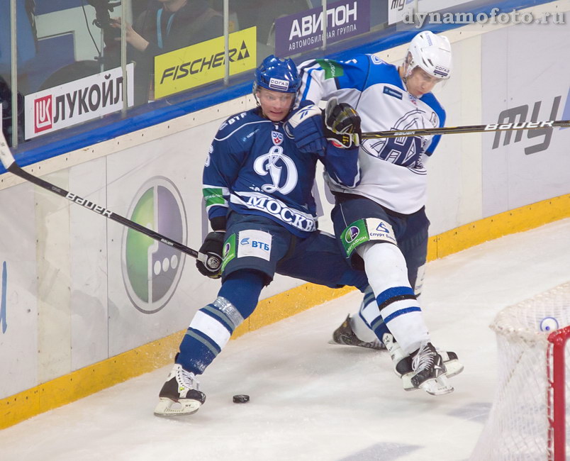 19/11/2011 Динамо - Нефтехимик (1-2)