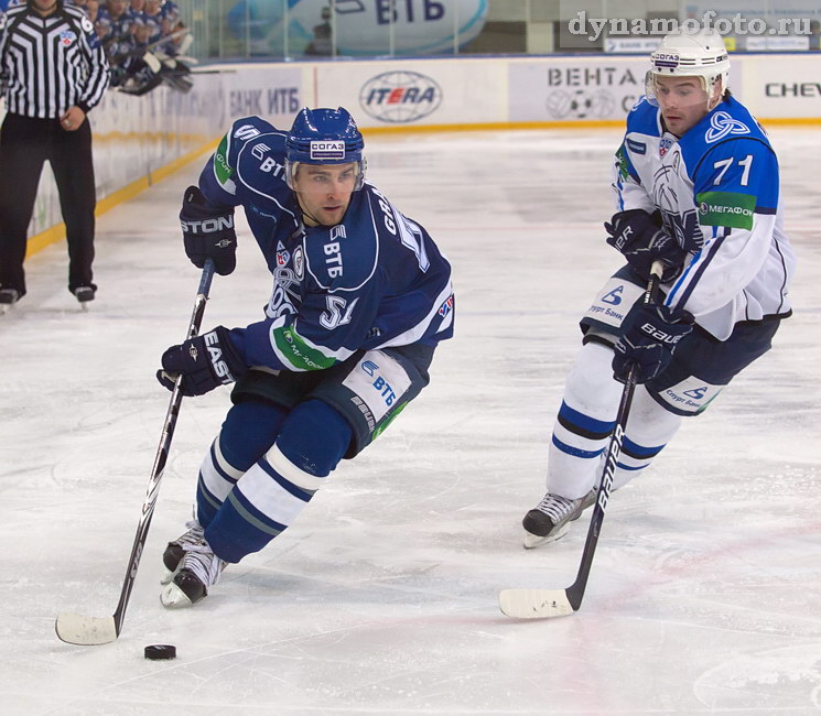 19/11/2011 Динамо - Нефтехимик (1-2)
