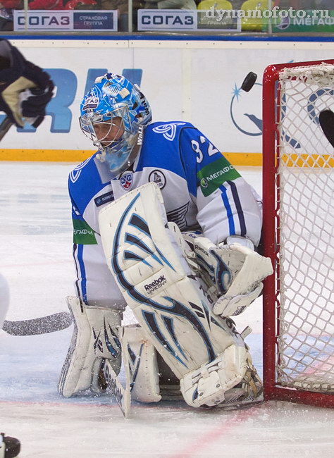 19/11/2011 Динамо - Нефтехимик (1-2)