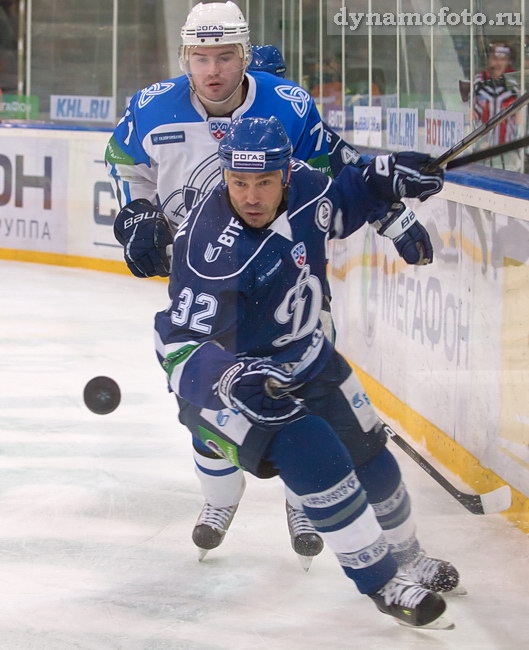 19/11/2011 Динамо - Нефтехимик (1-2)