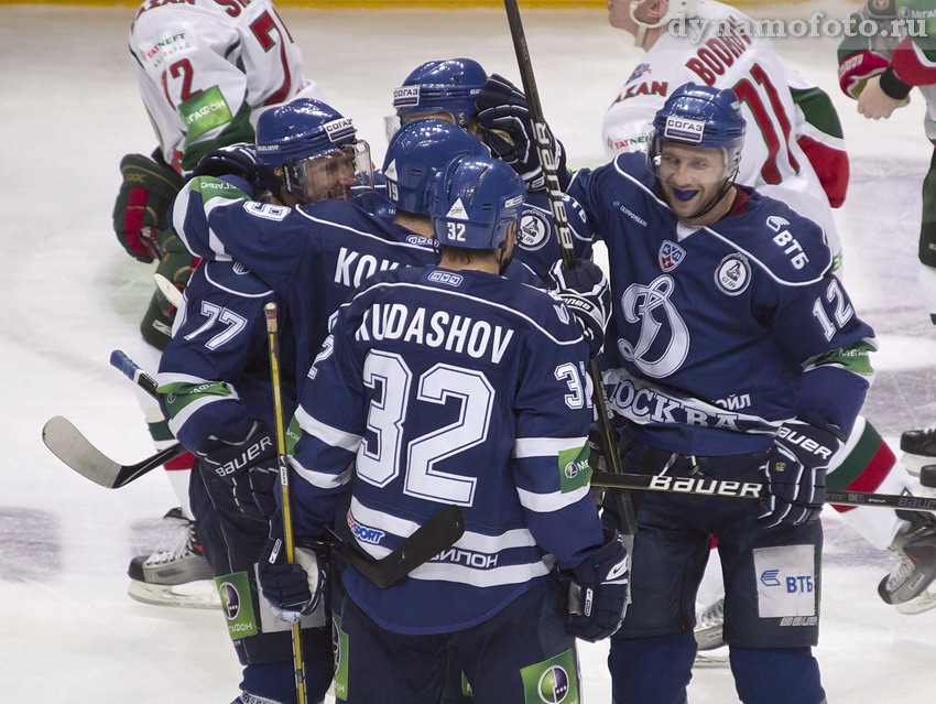 21.11.2011 Динамо - АкБарс (3-0)