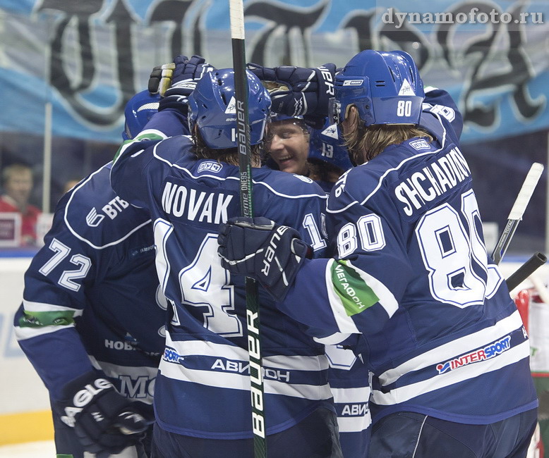 21.11.2011 Динамо - АкБарс (3-0)