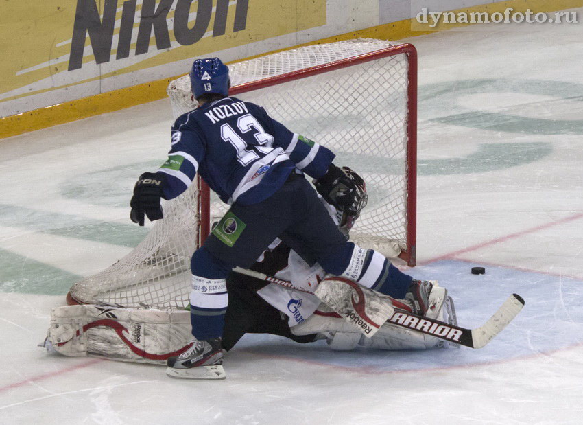 16.01.2012 Динамо  - Авангард (1-2, Б)