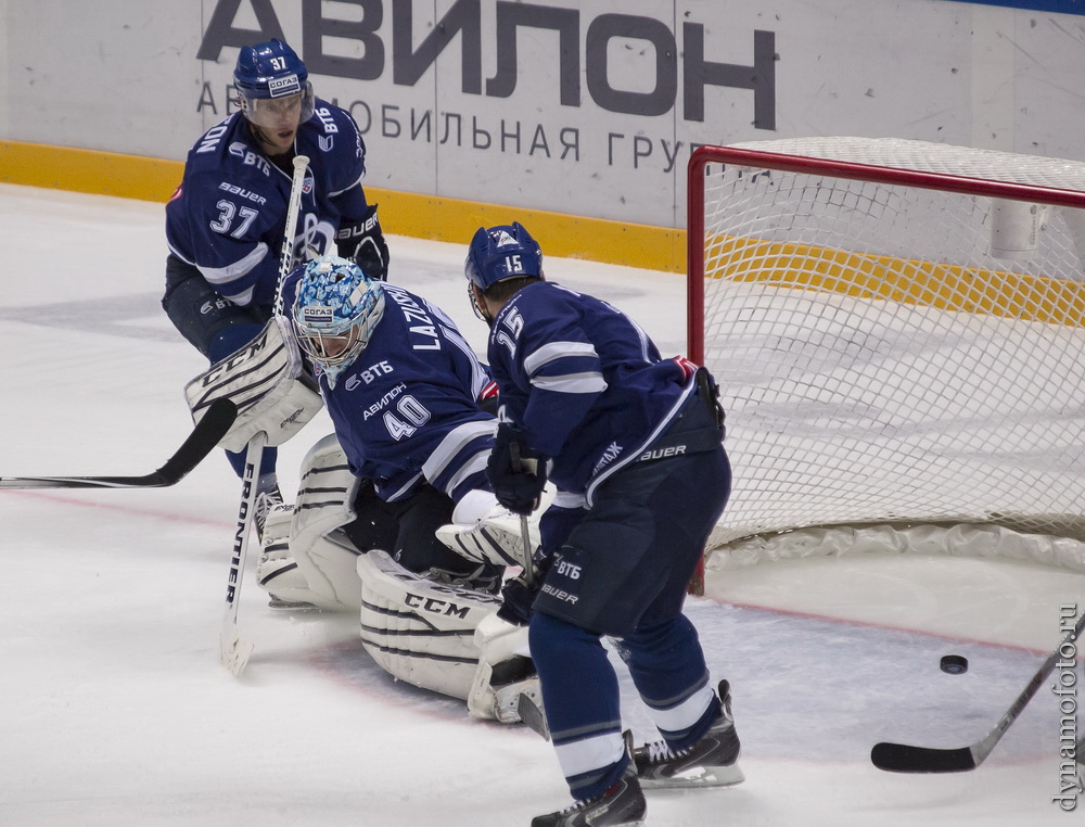 30.09.2015 Динамо - Металлург Мг (2-1)