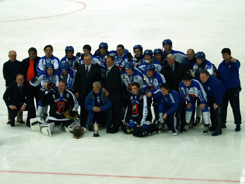 03/12/2006 Бенди, Финал Кубка европейских чемпионов. Динамо - Эдсбюн (Швеция) (4-2)